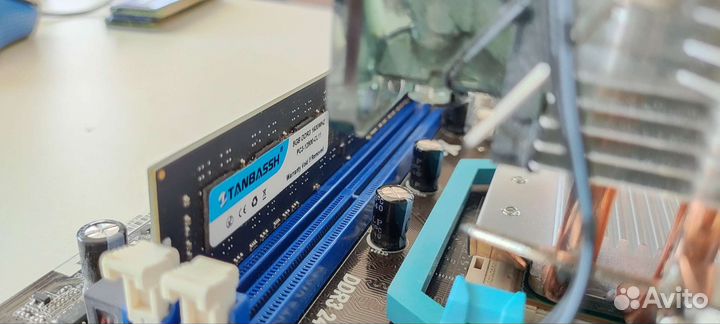 Мат.плата FM1 ASRock A75M-HVS+Athlon x4 651+8гб