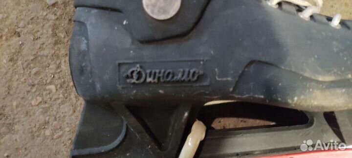 Хоккейные коньки Динамо