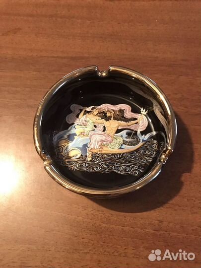 Пепельница