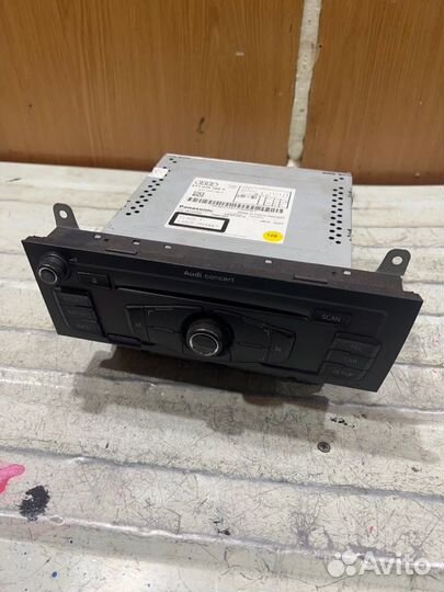 Штатная магнитола Audi A4 B8 1.8 CDH TSI 2008