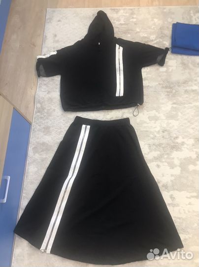 Женские костюмы