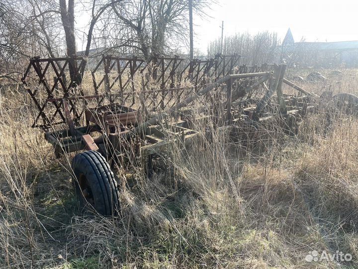 Плуг Минский Завод Шестерен 8 корп. (ПН-8-35У), 2000