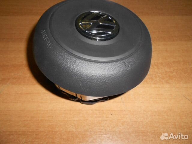 Airbag водителя VW Golf 7