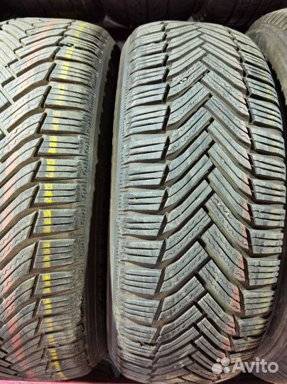 Michelin Alpin 6 215/60 R16 96H