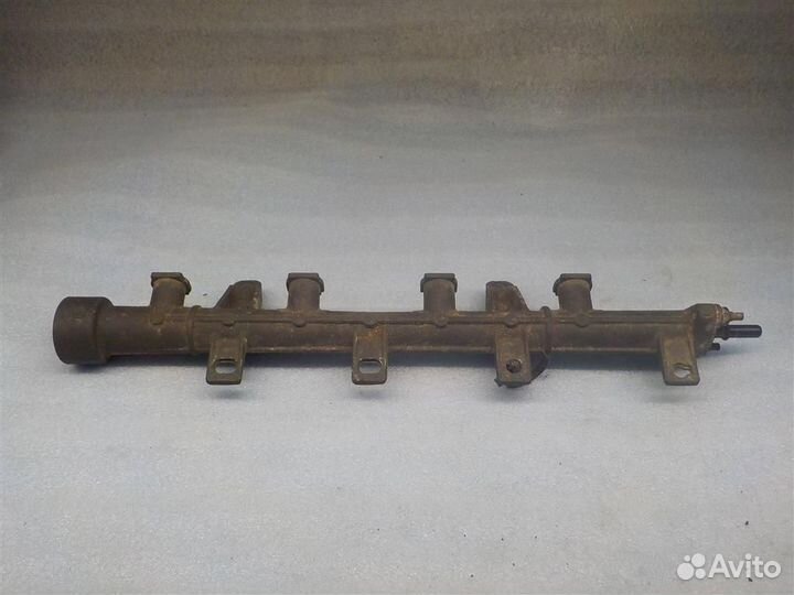 Рейка топливная (рампа) Hyundai Accent II (LC) 19