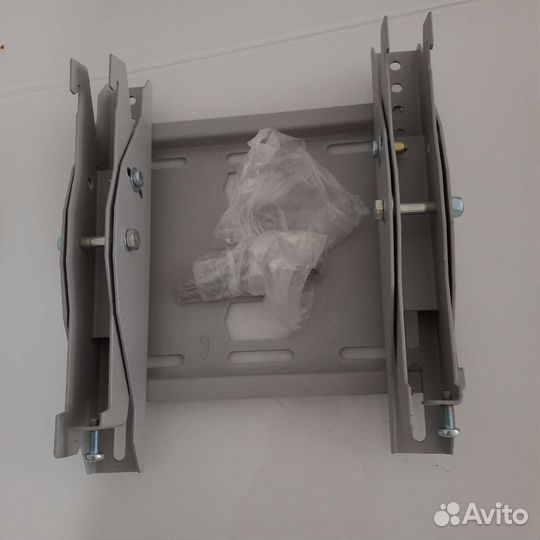 Кронштейн для телевизора на стену бу