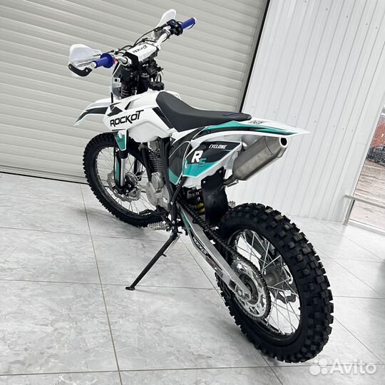 Rockot R5 cyclone 250