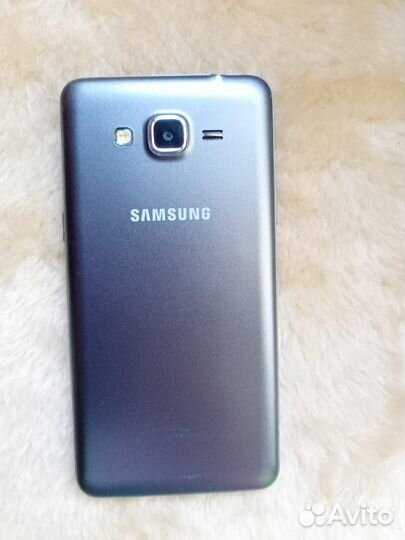Смартфон Samsung Galaxy Grand Prime Duos