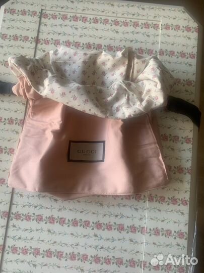 Косметички женские, мужские фирмы Gucci, новые