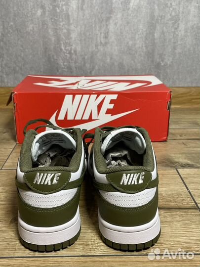 Кроссовки Nike Dunk Low olive