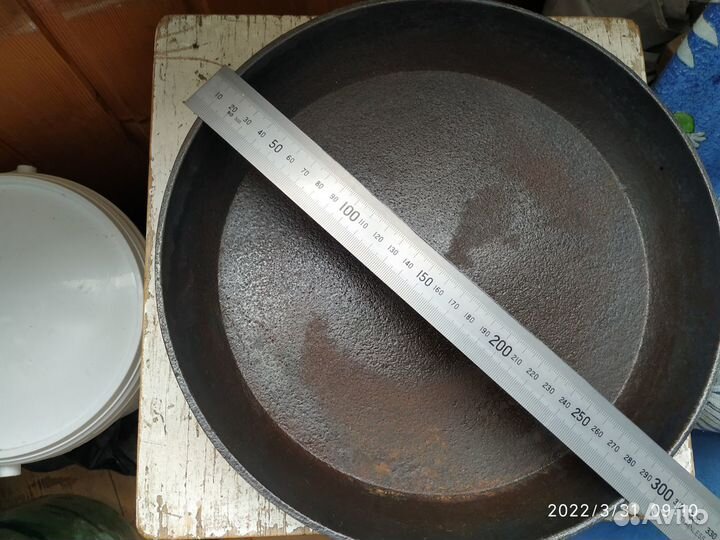 Чугунная сковорода СССР