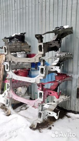 Передняя часть кузова Mitsubishi Lancer