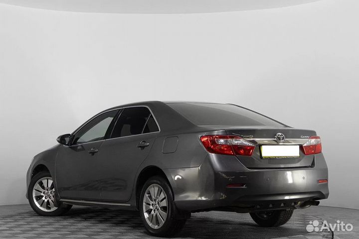 Toyota Camry 2.0 AT, 2013, 270 000 км