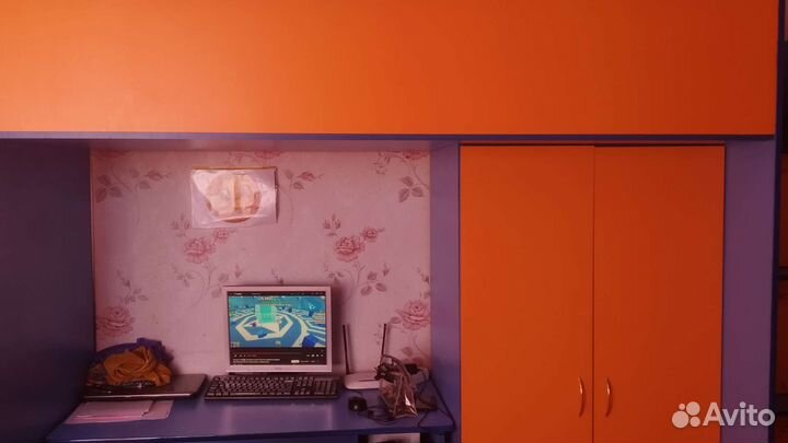 Двухэтажная кровать детская