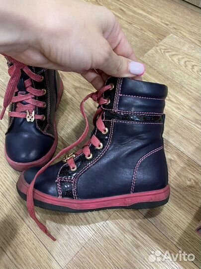 Ботинки на девочку