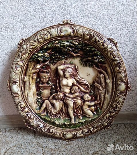 Барельеф из гипса