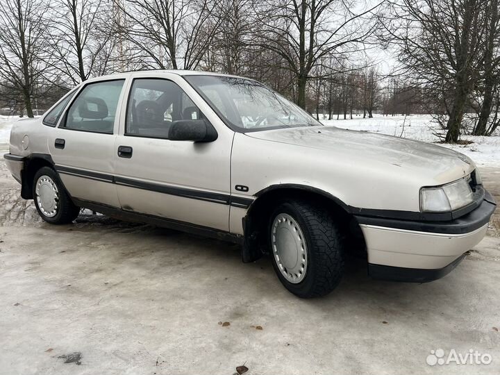 Opel Vectra 1.8 МТ, 1991, 250 000 км
