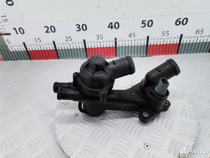 Корпус термостата для Volkswagen Polo 5 03C121111B