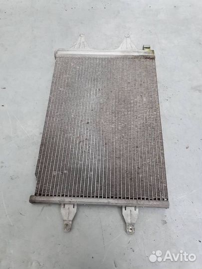 Радиатор кондиционера Volkswagen Golf 5 2008