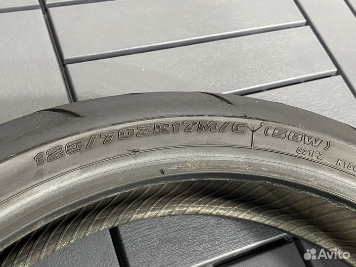 Мотошина 120 70 17 Bridgestone Battlax S21F 58W