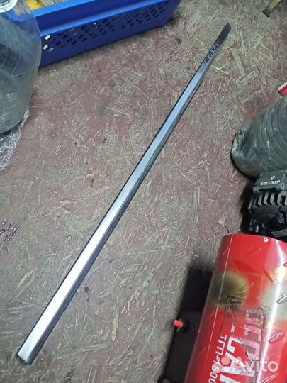 Молдинг стекла Mercedes E-class W213