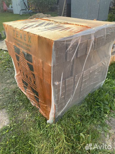 Продам кирпич