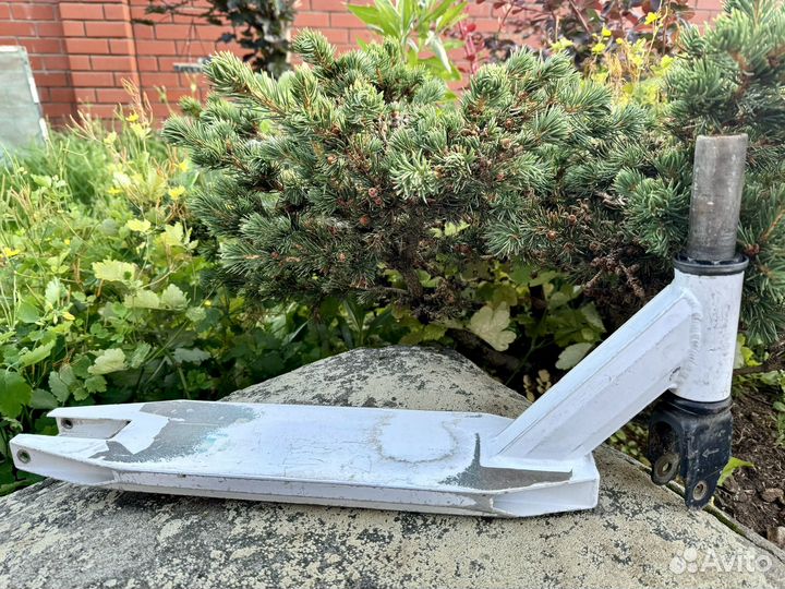 Дека от трюкового самоката