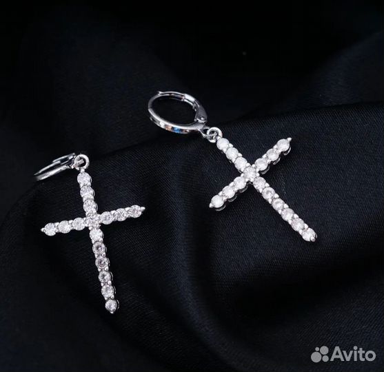 Серьги кресты