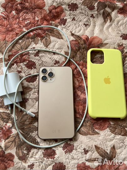 iPhone 11 Pro, 64 ГБ