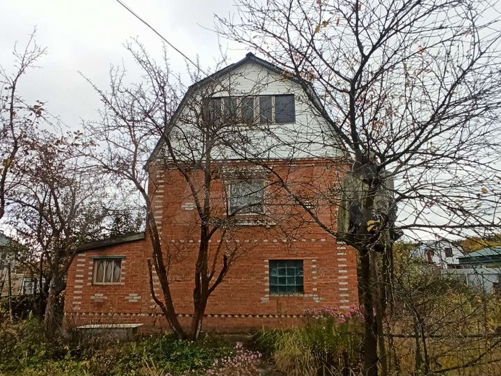 Дом 100,8 м² на участке 6 сот.