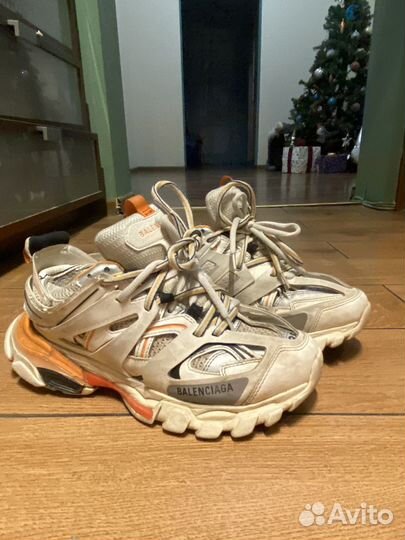 Balenciaga track 1 white orange