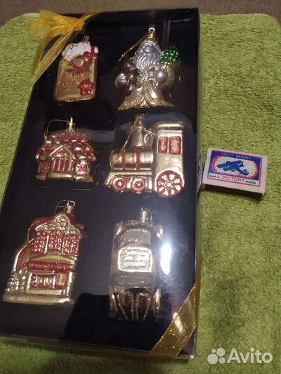 Елочные игрушки