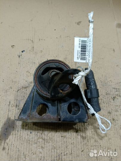 Подушка двс Nissan X-trail NT30 (Переднее Правое)