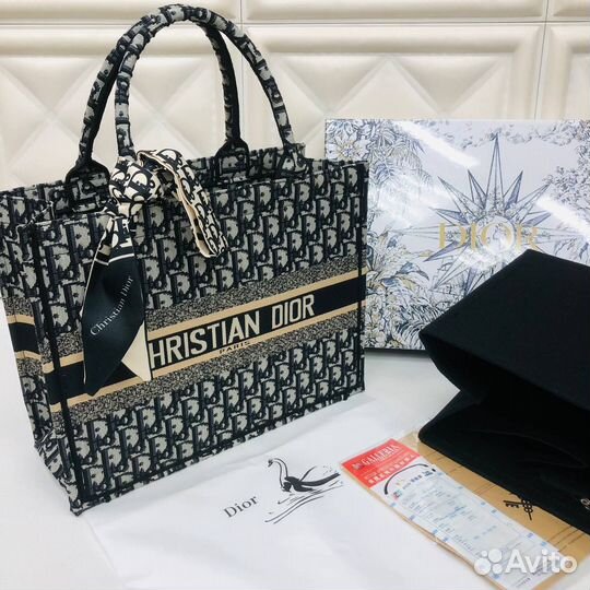 Сумка christian dior