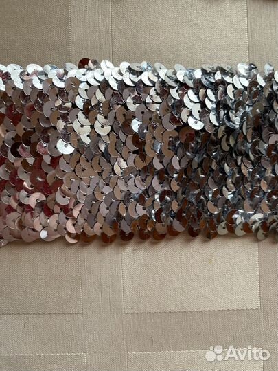 Эластичные женские пояса с блестящими пайетками