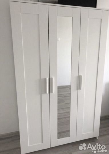 Шкаф IKEA белый