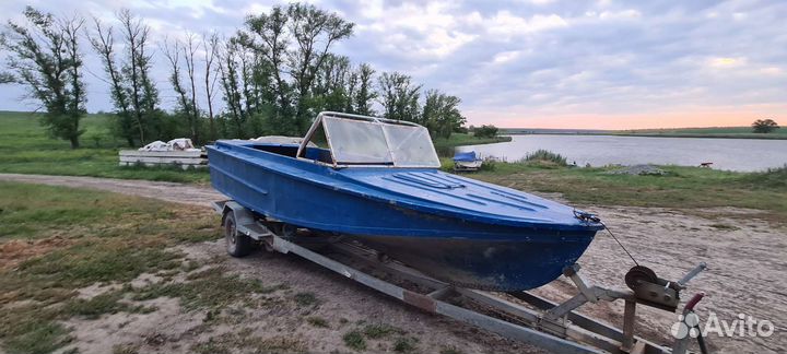 Катер Амур Д