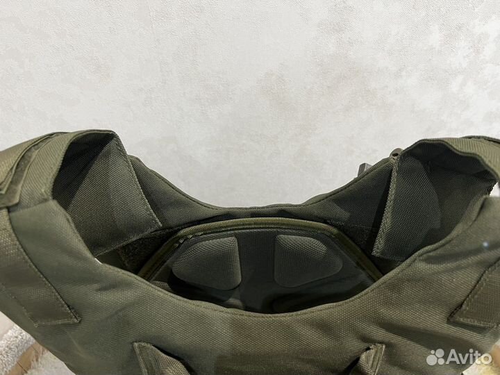 Бронежилет в сборе