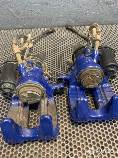 Суппорт тормозной задний правый Bmw X7 G07 M-pack