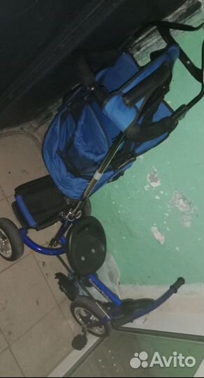 Детский велосипед б/у трёх колёсный