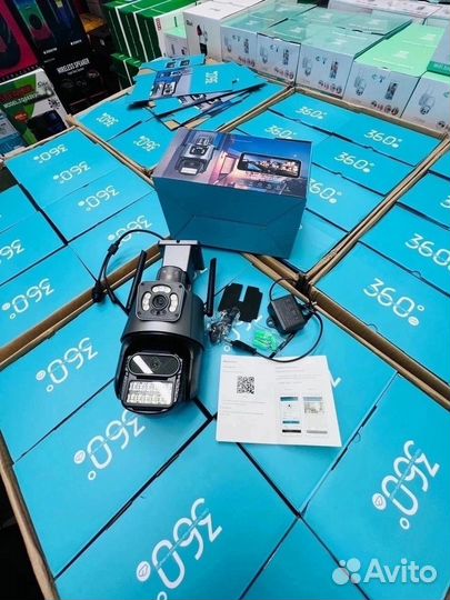 Камера видеонаблюденияс двойным объетивом 8мп