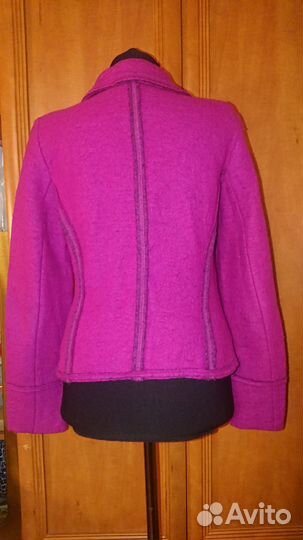 Яркий жакет из валяной шерсти