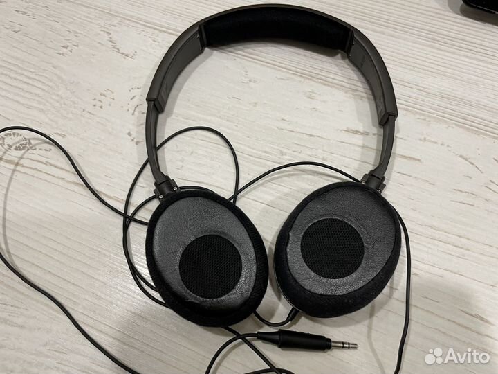 Наушники Sennheiser HD 239 west