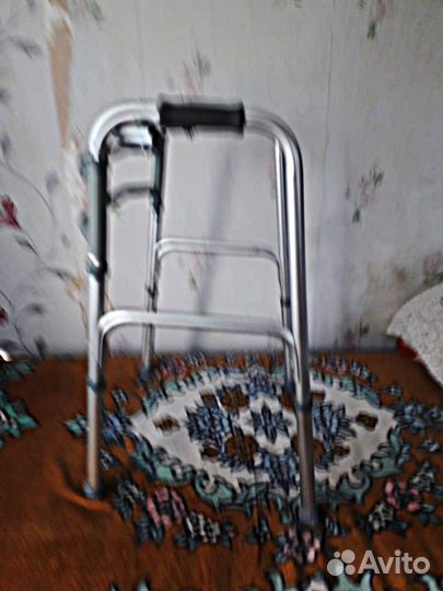 Ходунки для взрослых