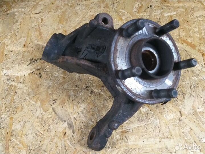 Кулак поворотный передний правый Ford Galaxy CD340