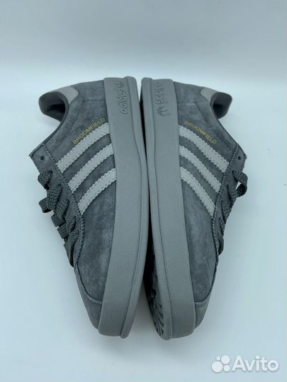 Кроссовки adidas broomfield