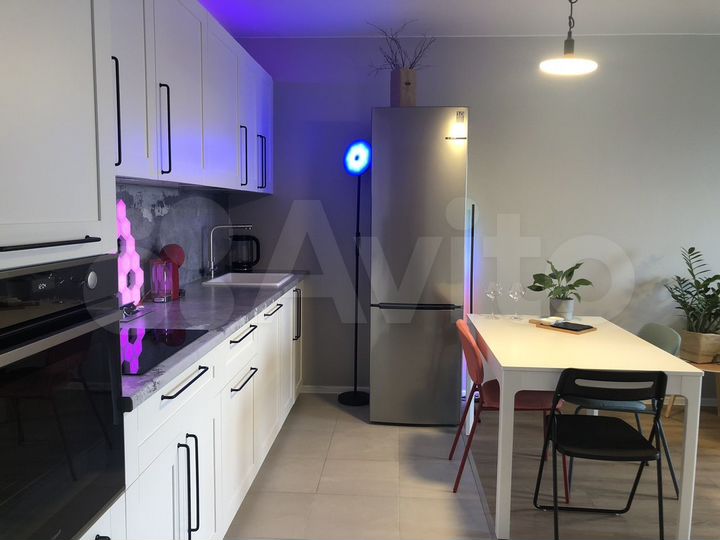 2-к. квартира, 70 м², 9/9 эт.