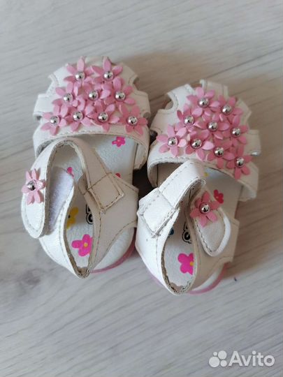 Сандалии для девочки