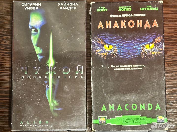 Фильмы и мультфильмы на VHS