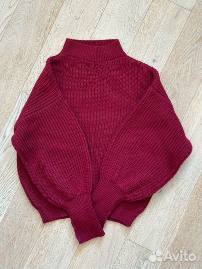 Свитер
